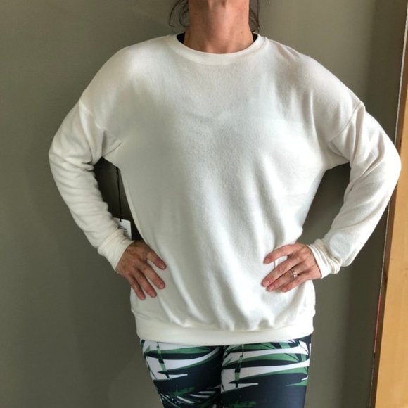 ALO Yoga | Tops | Alo Soho Pullover In 